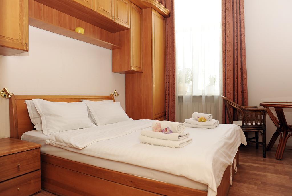 Ferienwohnung Premium Rent in Kiev Centre - Kiev Exterior foto