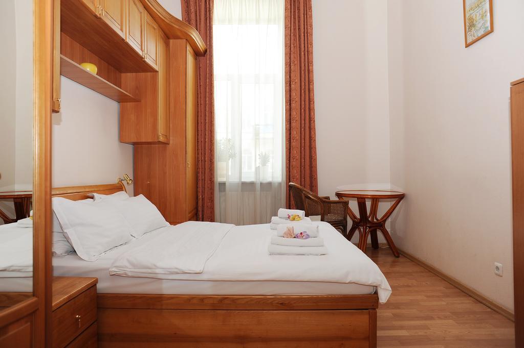 Ferienwohnung Premium Rent in Kiev Centre - Kiev Exterior foto