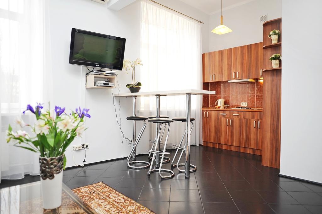 Ferienwohnung Premium Rent in Kiev Centre - Kiev Exterior foto